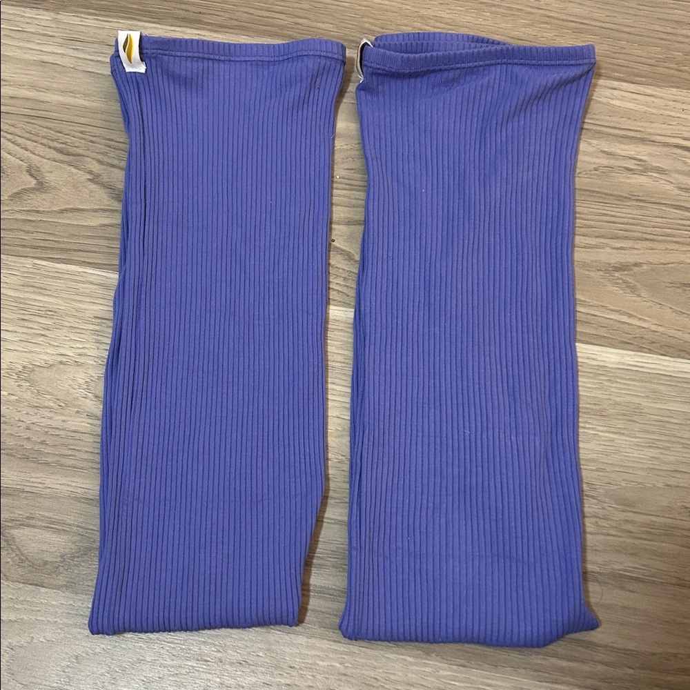 Rubia Wear long leg warmers